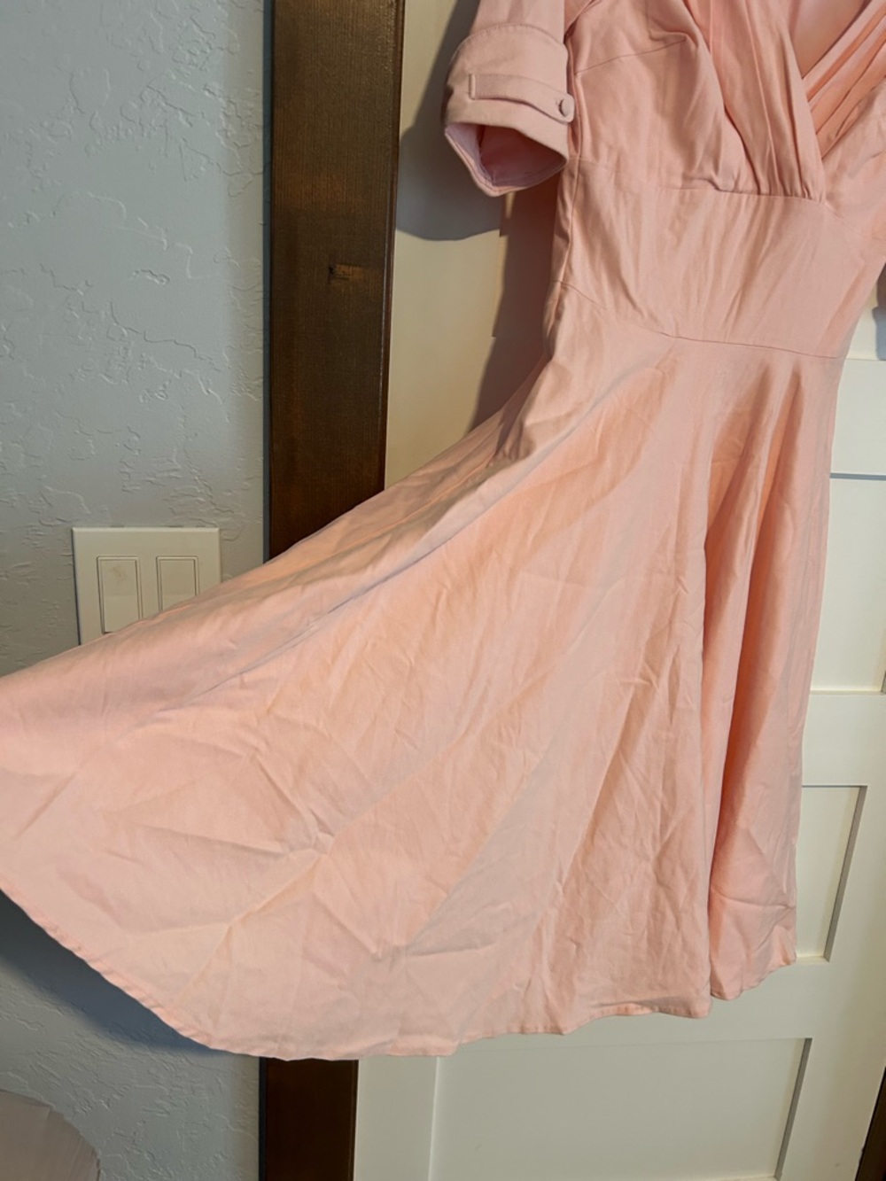 Unique Vintage Light Pink Fit and Flare Rockabilly Midi Dress Size Medium - Picture 4 of 7